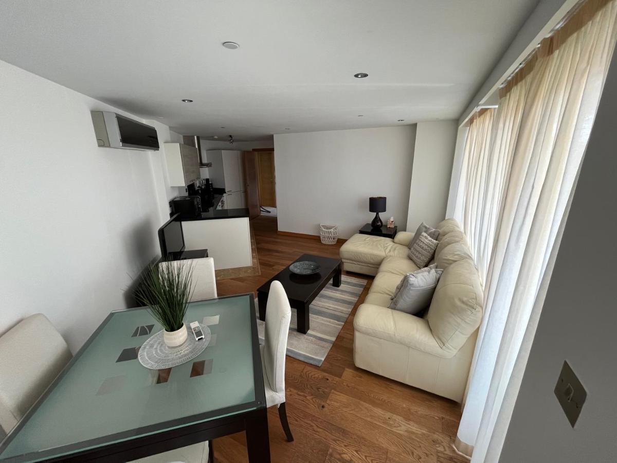 Ocean Village Lovely 2 Bedroom Apartment Gibraltar Exteriér fotografie