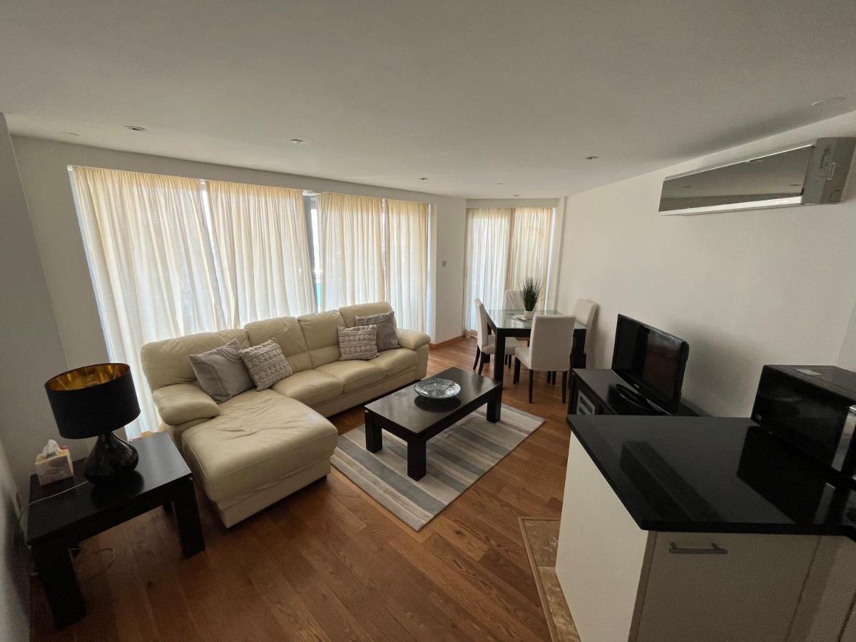 Ocean Village Lovely 2 Bedroom Apartment Gibraltar Exteriér fotografie